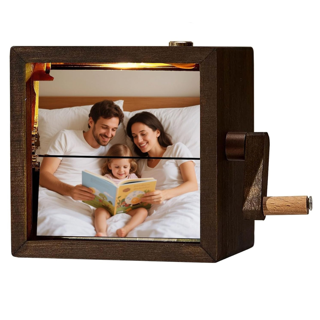 Photo Memory Crank Box